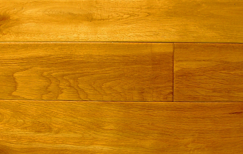 White Oak Prefinished Hand Scraped Hardwood Flooring Photo
