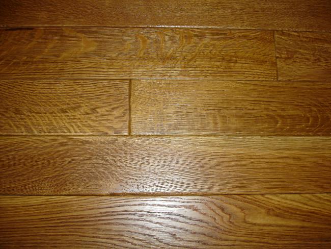 R&Q White Oak Wire Brushed Hardwood Flooring Photo
